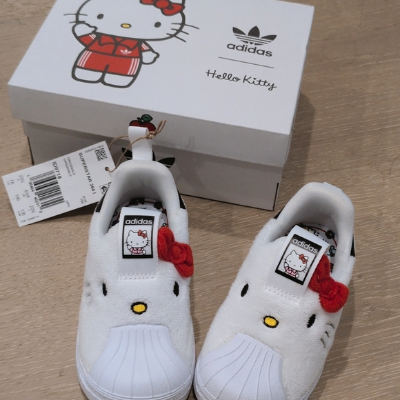 Adidas x Hello Kitty Superstar 360 sneakers Size 7K - Picture 5 of 5